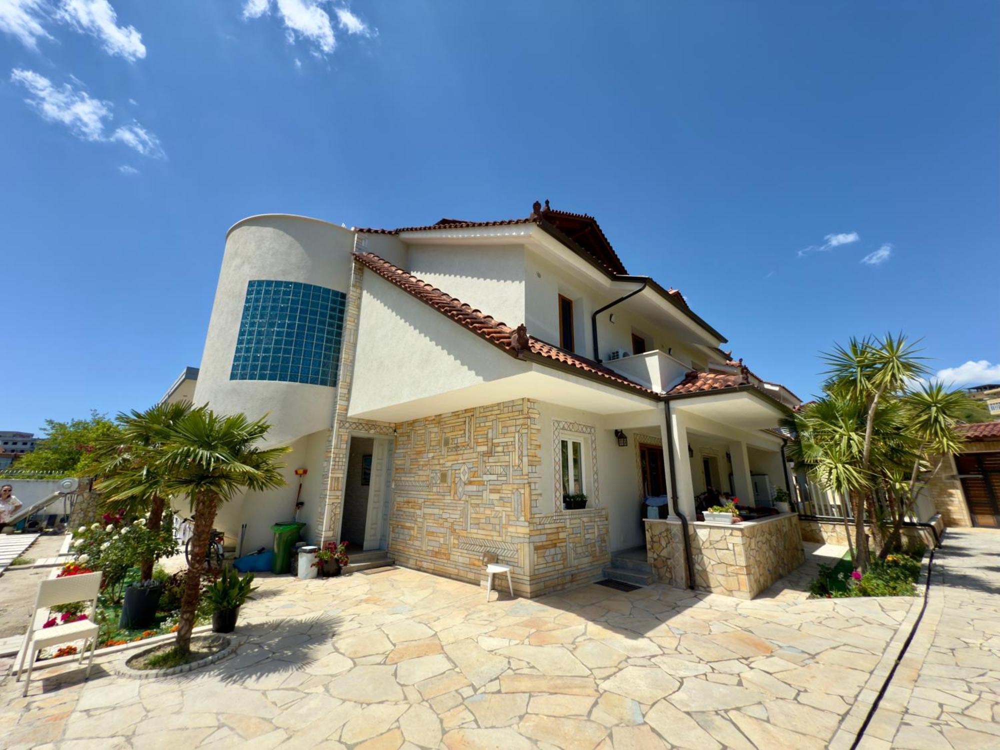 Villa Ida Apartments Vlore Exterior photo